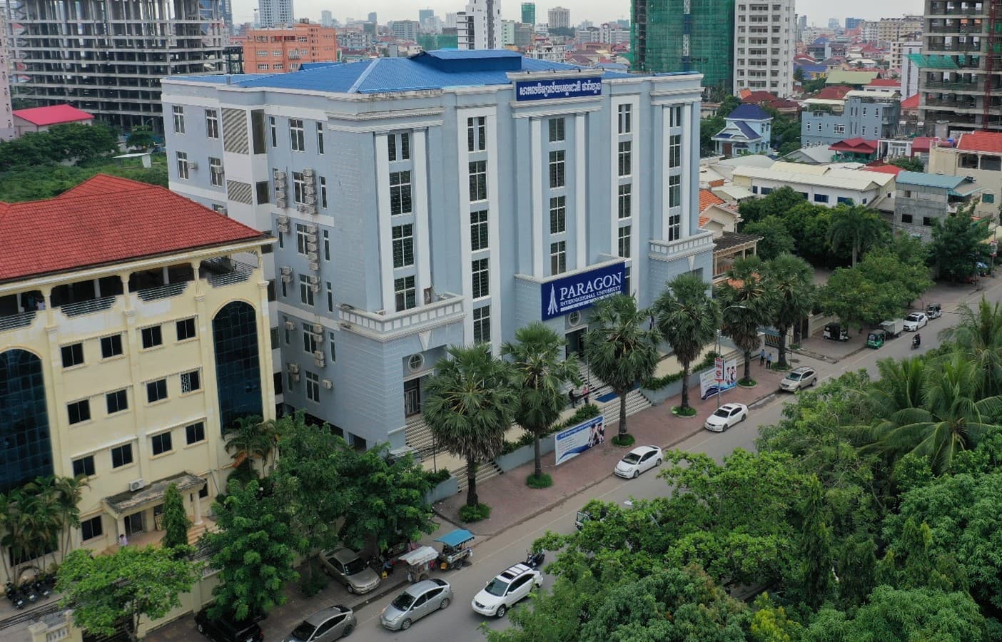 Paragon International University